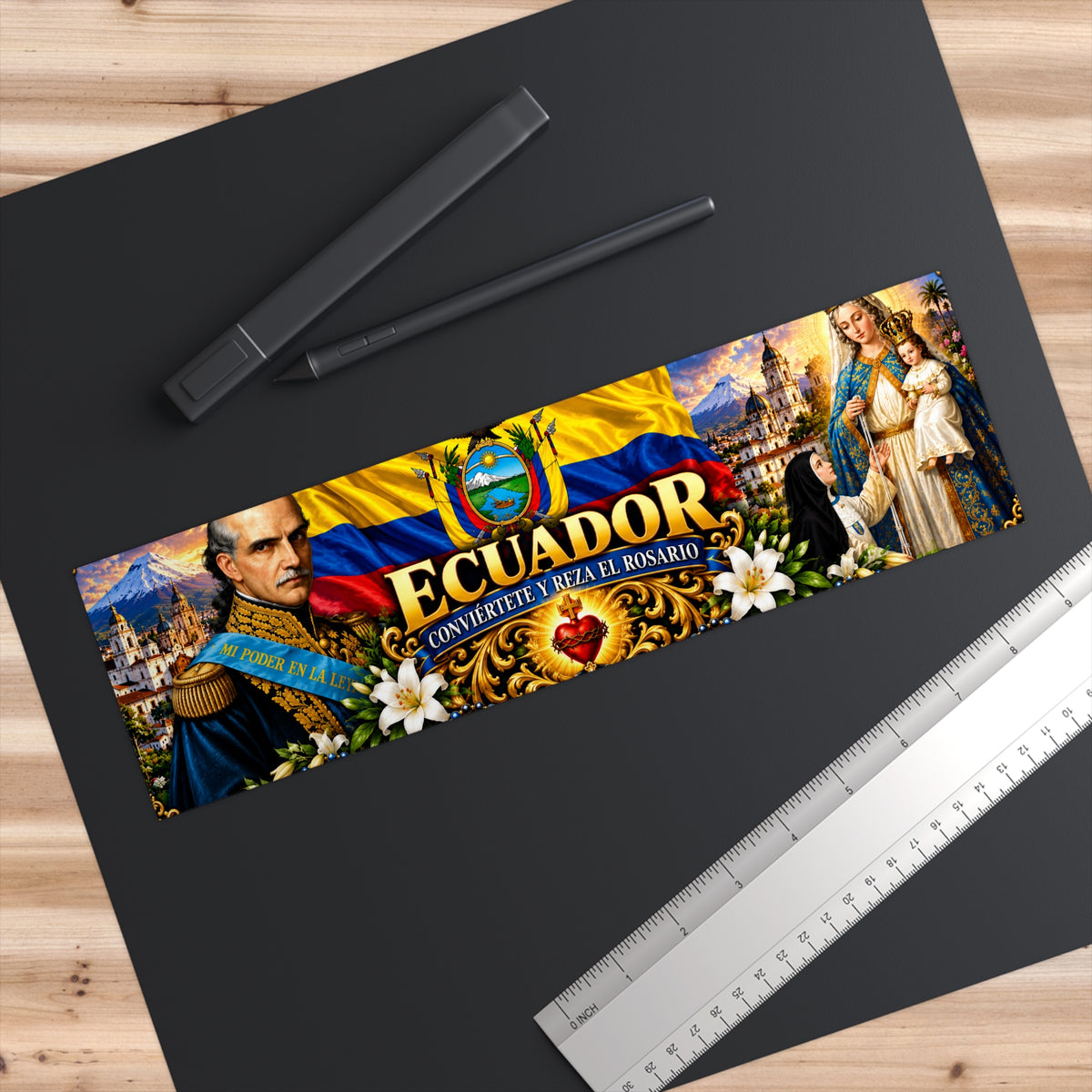 Ecuador Flag Bumper Sticker — "Conviértete y Reza el Rosario" Religious Car Decal